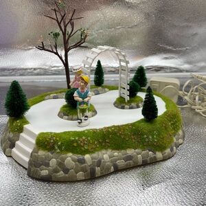 Vintage! 2003 Dept. 56 The Original Snow Village Easter